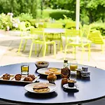 Novotel Paris Le Otel