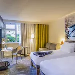 Novotel Paris Le Otel