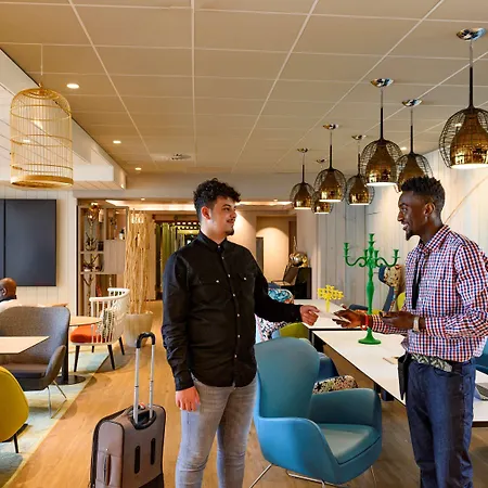 Novotel Paris Le