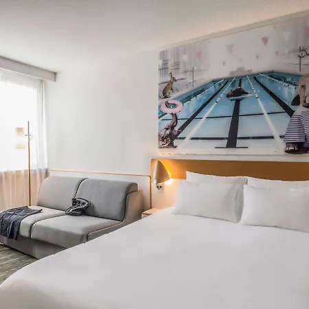 Novotel Paris Le Hotel