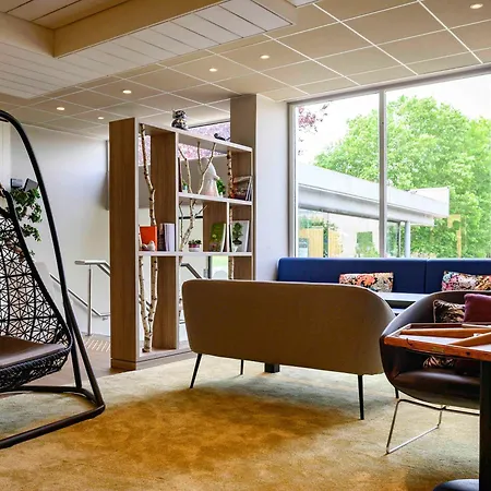 Hotel Novotel Paris Le 4*