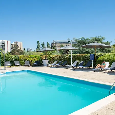 Hotell Novotel Paris Le