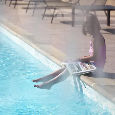 Novotel Paris Le Hotel