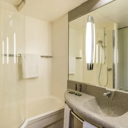 Novotel Paris Le Hotel 4*