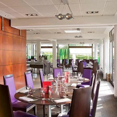 Novotel Paris Le Hotel